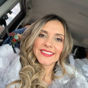 Meet your Posher, Diana